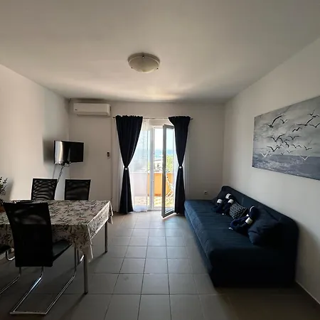 Apartman Cudina *