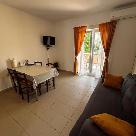Cudina Apartmens Pakostane