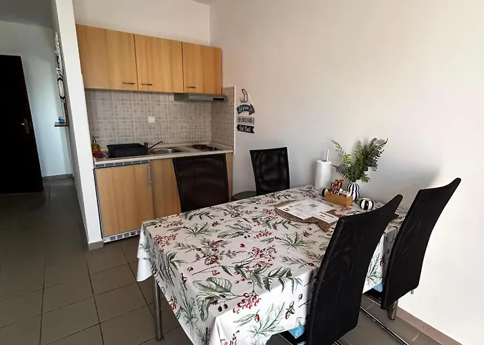 Cudina Apartament Pakoštane